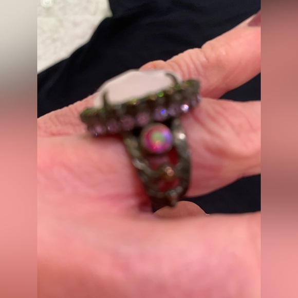 Vintage Sorrelli Pink and Green Woman’s Gemstone Ring - Picture 5 of 6